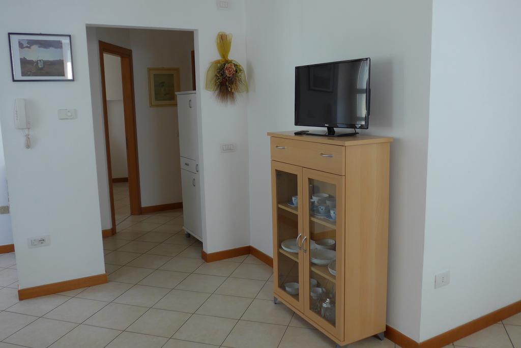 Casa Elisa Apartment เปียตรามูราตา ภายนอก รูปภาพ